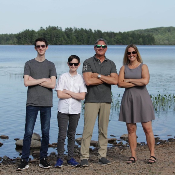 Meet your Posher, Romy - Picture 1 of 1